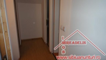 inchiriez-apartament-4-camere-110-mp-zona-hipodrom-ii-8