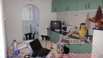 inchiriem-apartament-2-camere-str-nicolae-iorga-3