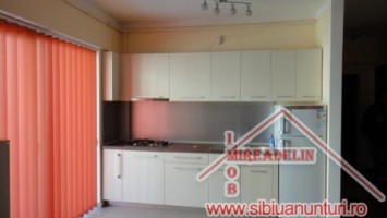 inchiriez-apartament-de-lux-3-camere-zona-mihai-viteazu-7