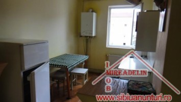 oferta-apartament-2-camere-vasile-aaron-4