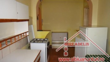 oferta-apartament-2-camere-vasile-aaron-5