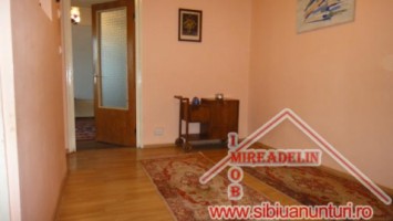 vindem-apartament-2-camere-str-oncesti-v-aaron-6