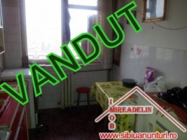 vand-apartament-2-camere-hipodrom-i-mihai-viteazu