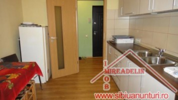 inchiriez-apartament-2-camere-vasile-aaron-7