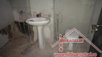 vand-apartament-2-camere-55-mp-zona-ciresica-4