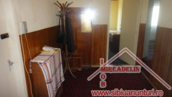 inchiriez-apartament-3-camere-zona-calea-poplacii-2