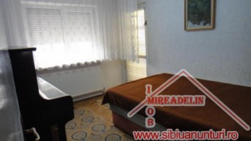 inchiriez-apartament-4-camere-a-zona-centrala-7