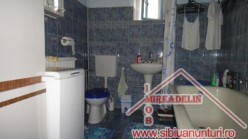 vand-apartament-la-casa-3-camere-zona-orasul-vechi-10