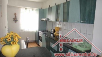 inchiriez-apartament-2-camere-cartier-valea-aurie-5