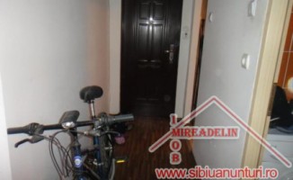 vand-apartament-2-camere-zona-mihai-viteazu-8