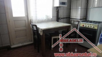 inchiriez-apartament-2-camere-semidecomandate-cedonia-5