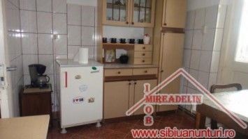 inchiriez-apartament-2-camere-semidecomandate-cedonia-6