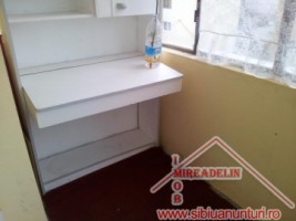 inchiriez-apartament-2-camere-valea-aurie-str-sibiel-4