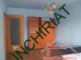 inchiriez-apartament-3-camere-decomandate-valea-aurie