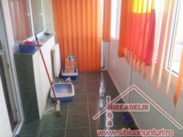 vand-apartament-2-camere-decomandate-zona-rahova-1