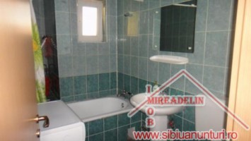 inchiriez-apartament-2-camere-b-dul-mihai-viteazu-5