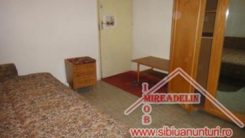 inchiriez-apartament-2-camere-cartier-terezian-4