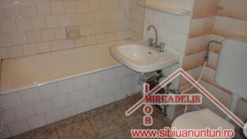 inchiriez-apartament-2-camere-cartier-terezian-5