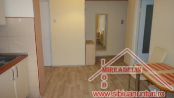 de-vanzare-apartament-3-camere-dec-b-dul-m-viteazu-4