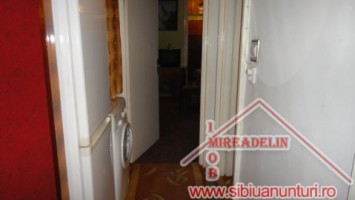 inchiriez-apartament-2-camere-zona-cedonia-3