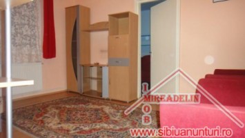 vand-apartament-2-camere-nedecomandate-zona-interex-5