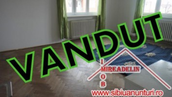 vand-apartament-2-camere-zona-stefan-cel-mare