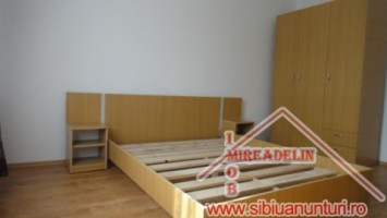 inchiriez-apartament-2-camere-zona-compa-5