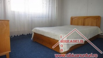 vand-apartament-4-camere-zona-turnisor-soseaua-alba-iulia-4