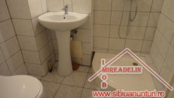 vand-apartament-4-camere-zona-turnisor-soseaua-alba-iulia-8