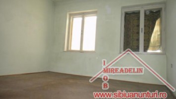 vand-apartament-2-camere-zona-ultracentrala-7