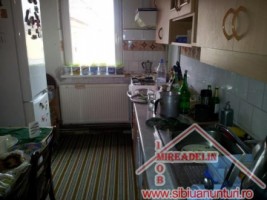 vand-apartament-4-camere-zona-valea-aurie-7