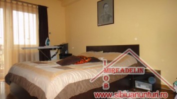 vand-apartament-3-camere-selimbar-2