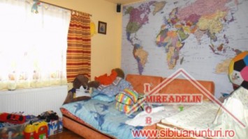 vand-apartament-3-camere-selimbar-6