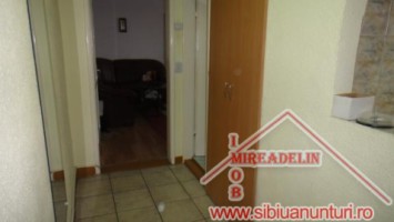 vand-apartament-2-camere-terezian-1