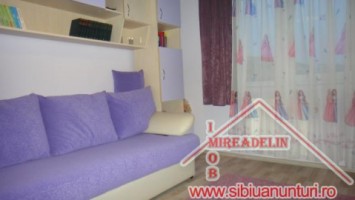 inchiriez-apartament-3-camere-b-dul-m-viteazu-4