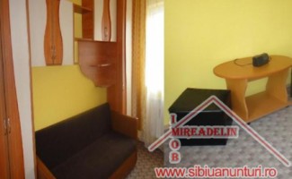 inchiriez-apartament-4-camere-semaforului-4