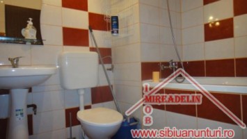 inchiriez-apartament-2-camere-stefan-cel-mare-4