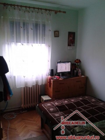 inchiriez-apartament-3-camere-mihai-viteazu-5