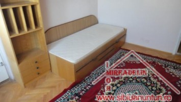 inchiriez-apartament-3-camere-strand-3