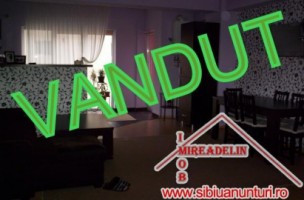 vand-apartament-3-camere-strand