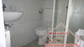 inchiriez-apartament-la-casa-2-camere-zona-ultracentrala-5