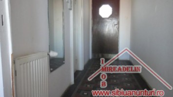 vand-apartament-2-camere-7544-mp-nicolae-balcescu-2