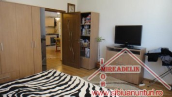 vand-apartament-3-camere-cartier-turnisor-4