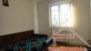 inchiriez-apartament-2-camere-str-steflesti-2