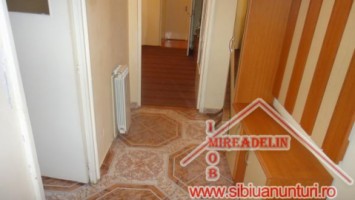 inchiriez-apartament-4-camere-zona-garii-1