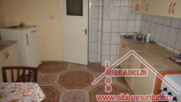 inchiriez-apartament-4-camere-zona-garii-10