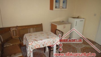 inchiriez-apartament-4-camere-zona-garii-11