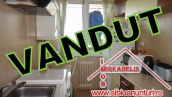 vand-apartament-2-camere-zona-rahova