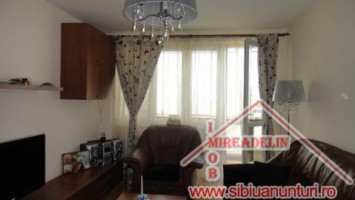 vand-apartament-2-camere-zona-rahova-1