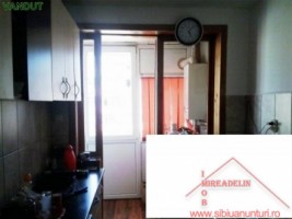 vand-apartament-2-camere-mihai-viteazu